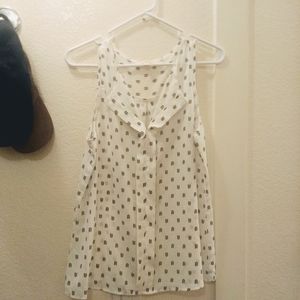 Patterned split neck blouse